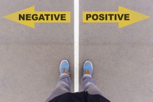 10 Ways To See The Good in Bad Situations [A Quick Optimism Lesson]
