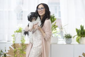 karen salmansohn and her dog fluffy
