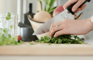 6 Reasons You Should Learn How To Cook