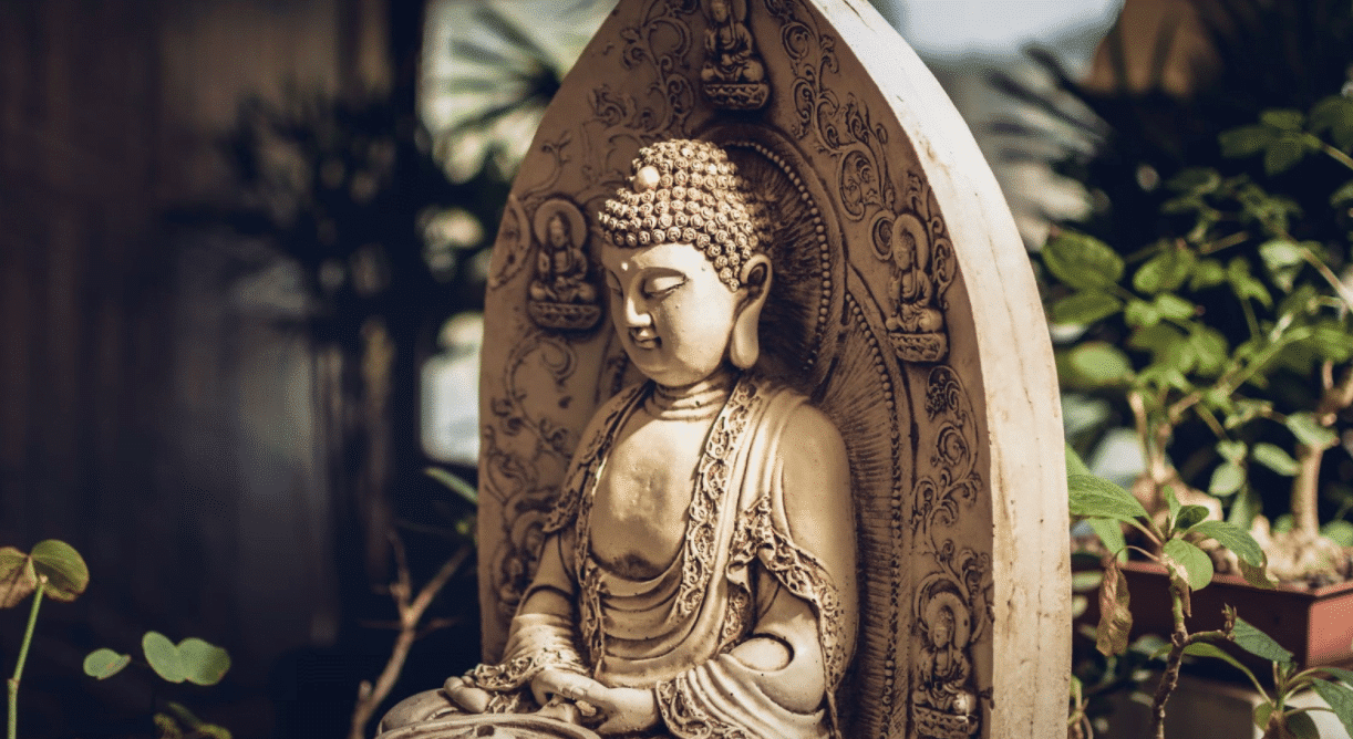 The Global Influence of Eastern Aesthetics on Modern Figurative Art