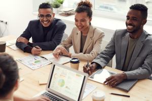 10 Tips To Keep Your Employees Motivated And Engaged