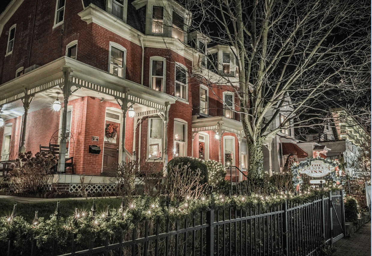 What Ghost Tours Tell Us About Ourselves