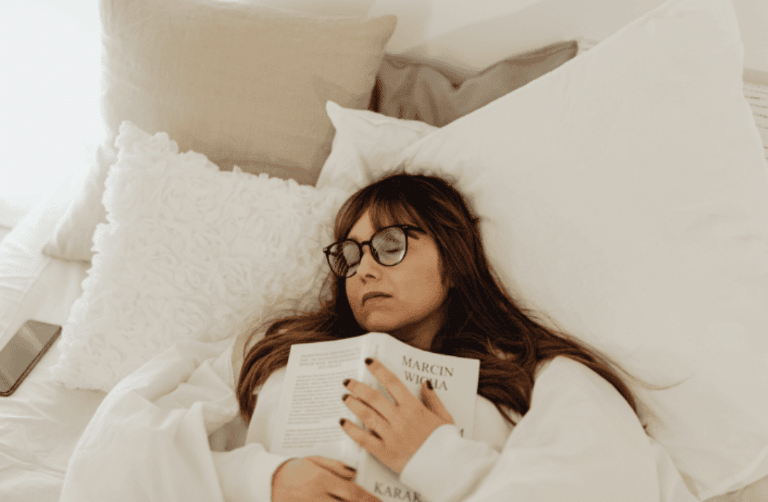 A Gentle Guide to Romanticizing Your Evenings